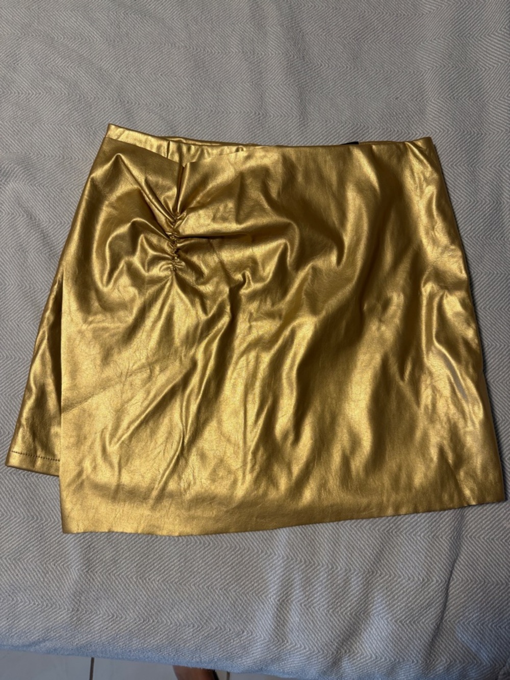 Gold Metallic Assimetrical Mini Skirt - Sleek Faux-PU Leather